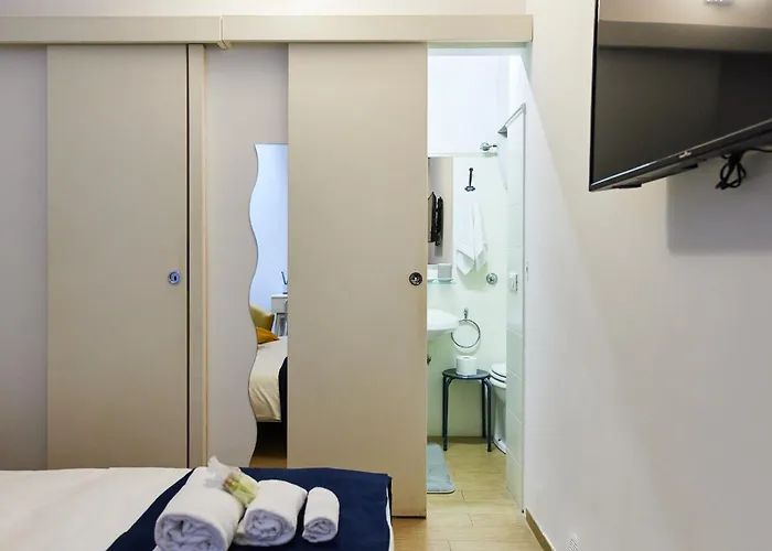 Iflat Wonderful In Monti Apartamento